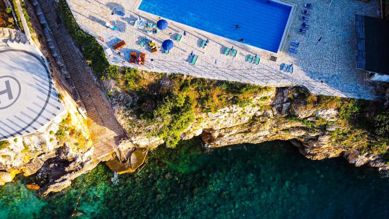 Villa Amos At Aquamarine Residence Vlorë Exteriör bild